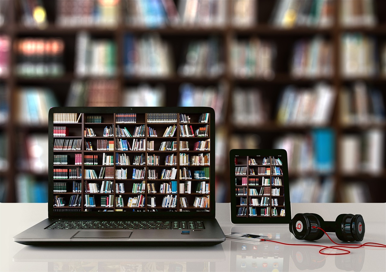 to learn, training, books, a book, library, laptop, tablet, headphones, knowledge, development, teaching, literature, li