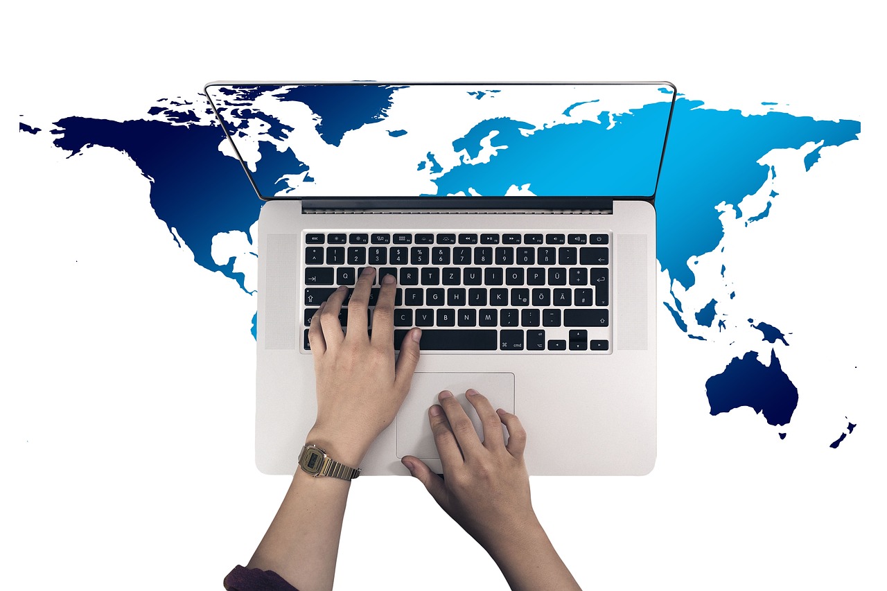 laptop, hand, write, internet, network, social, social network, continents, globe, map of the world, globalization, glob
