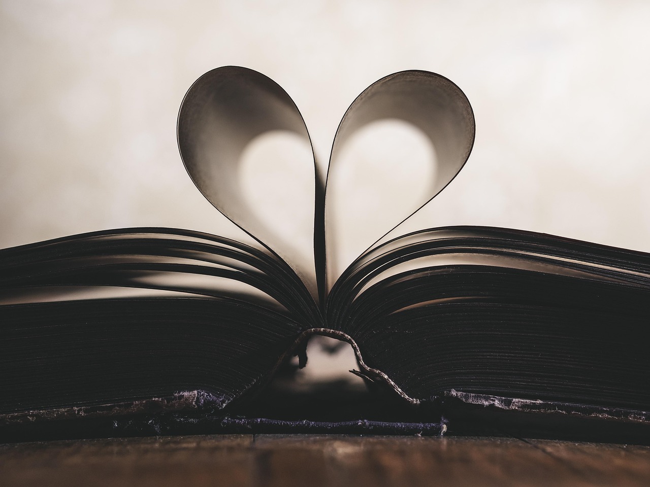 valentines day background, paper, heart, symbol, romance, valentine, love, open, page, book, inspiration, study, read, e